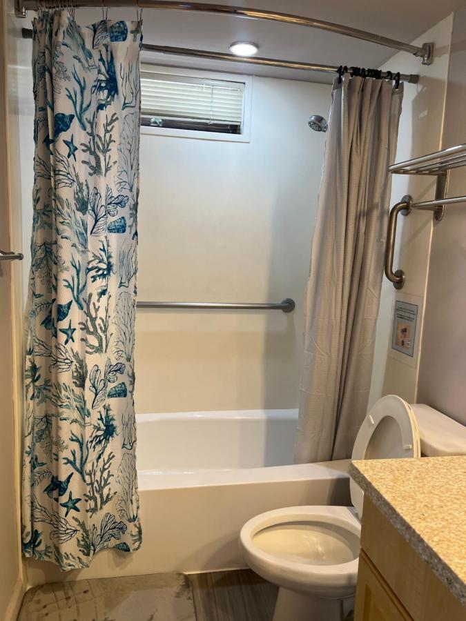 Waikiki Sunset Aparthotel Хонолулу Екстериор снимка